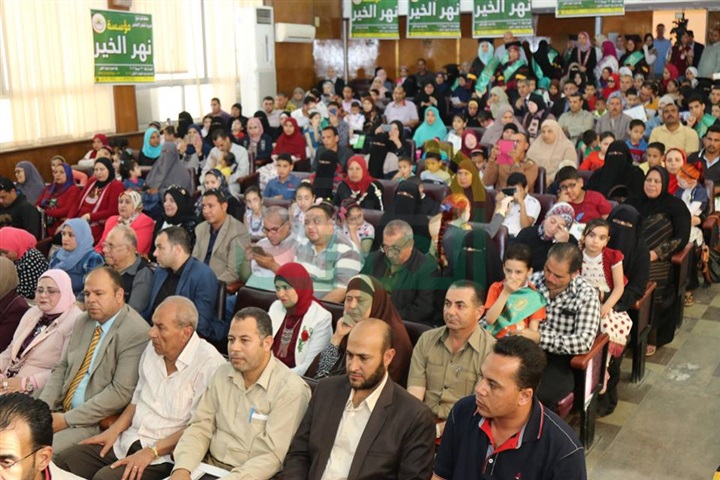 بالصور..محافظ كفر الشيخ ووزير التنمية المحلية الأسبق يكرمان حفظة القرآن الكريم