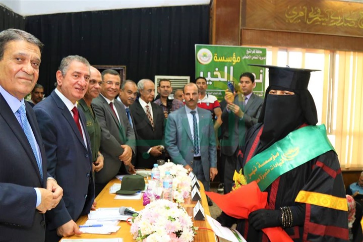 بالصور..محافظ كفر الشيخ ووزير التنمية المحلية الأسبق يكرمان حفظة القرآن الكريم
