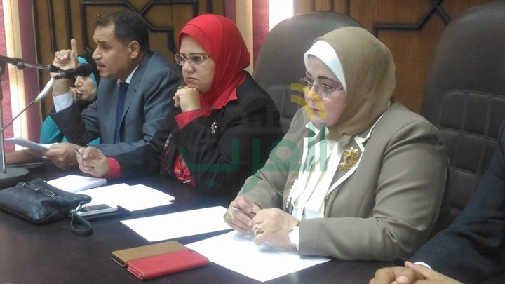 بالصور.. وكيل تعليم كفر الشيخ تجتمع برؤساء اللجان استعدادًا لامتحانات الإعدادية