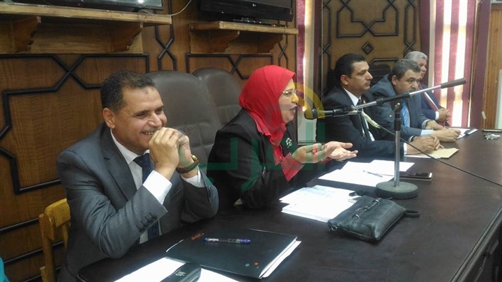 بالصور.. وكيل تعليم كفر الشيخ تجتمع برؤساء اللجان استعدادًا لامتحانات الإعدادية