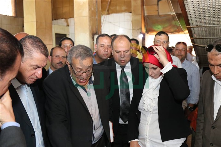 بالفيديو والصور..محافظ كفر الشيخ يطمئن علي جودة رغيف الخبز المقدَّم للمواطنين بقلين