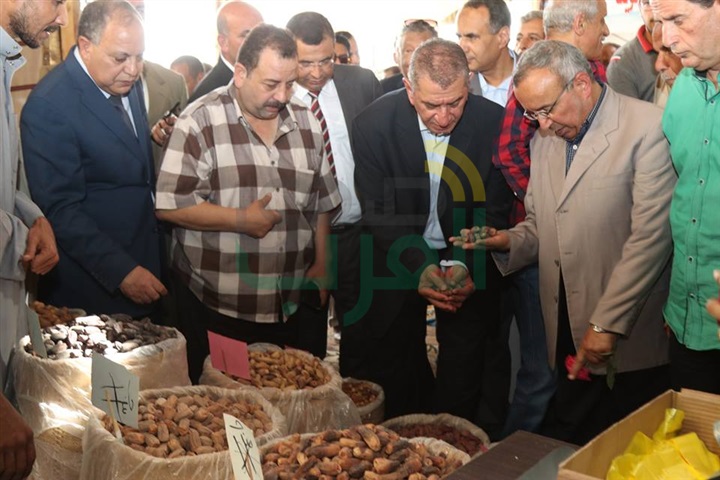 بالفيديو والصور..محافظ كفرالشيخ يفتتح معرض " أهلا رمضان " بدسوق 