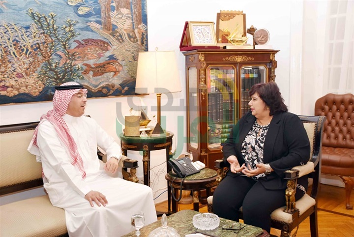 وزير الثقافة تلتقى نظيرها السعودى للتعاون الثقافى بين البلدين وزير الثقافة تلتقى نظيرها السعودى للتعاون الثقافى بين البلدين