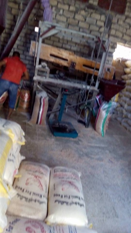 ضبط 5 مصانع مبيدات حشرية زراعية واعلاف بدون ترخيص بالشرقية 