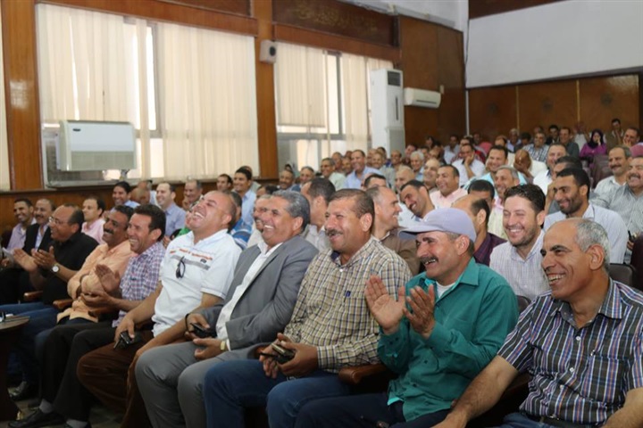 بالصور.. محافظ كفر الشيخ: اقامة مشروع الحضانة النموذجية ولافتات ارشادية في كافة قري المحافظة