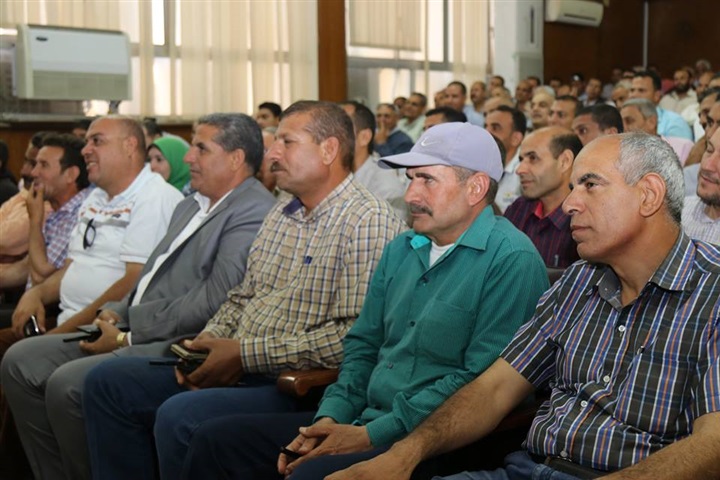 بالصور.. محافظ كفر الشيخ: اقامة مشروع الحضانة النموذجية ولافتات ارشادية في كافة قري المحافظة