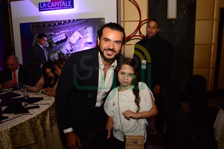 بالصور .. فؤش يتألق في " la capitale " بحضور نجوم الفن والمشاهير بالصور .. فؤش يتألق في " la capitale " بحضور نجوم الفن والمشاهير