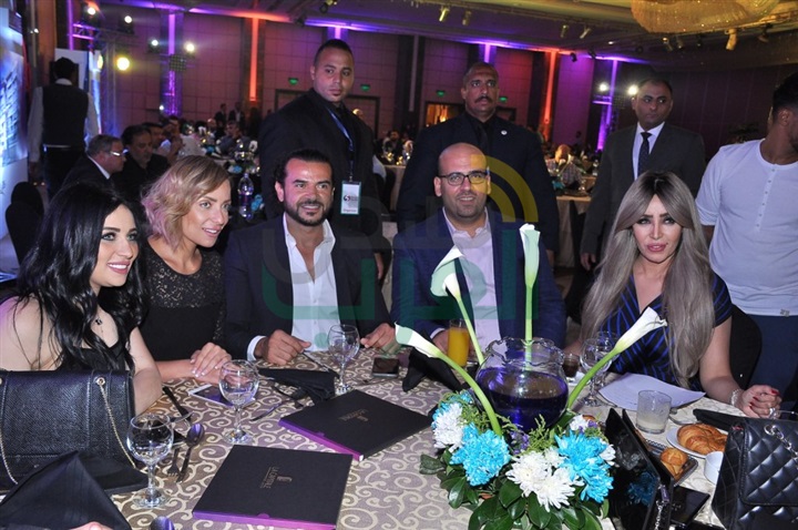 بالصور .. فؤش يتألق في " la capitale " بحضور نجوم الفن والمشاهير بالصور .. فؤش يتألق في " la capitale " بحضور نجوم الفن والمشاهير
