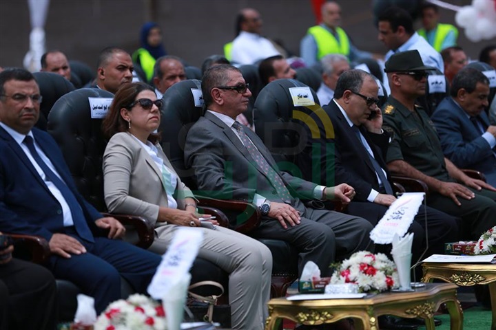 بالصور.." صندوق تحيا مصر" يوزع 100 طن لحوم و265 طن مواد غذائية علي 524 ألف مواطن بكفر الشيخ