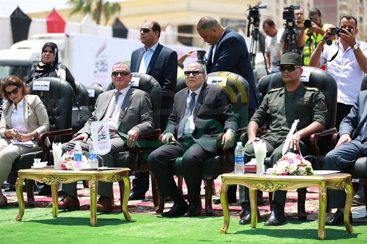 بالفيديو والصور.. محافظ كفر الشيخ يشهد تكريم المستفيدين من مشروعات " تحيا مصر" 
