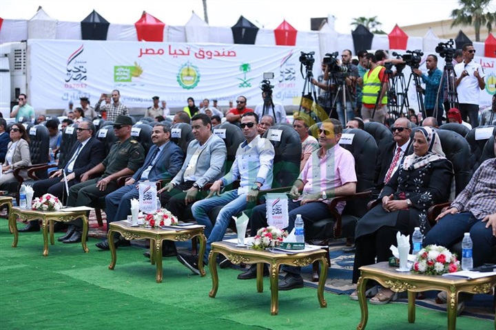 بالفيديو والصور.. محافظ كفر الشيخ يشهد تكريم المستفيدين من مشروعات " تحيا مصر" 