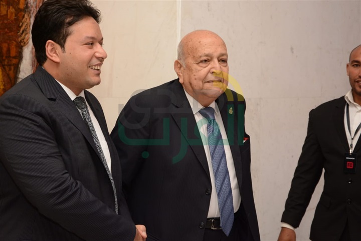 بالصور.. عمرو دياب يحي حفل إطلاق مشروع OIA بالعاصمة الإدارية بحضور نجوم الفن والمشاهير بالصور.. عمرو دياب يحي حفل إطلاق مشروع OIA بالعاصمة الإدارية بحضور نجوم الفن والمشاهير
