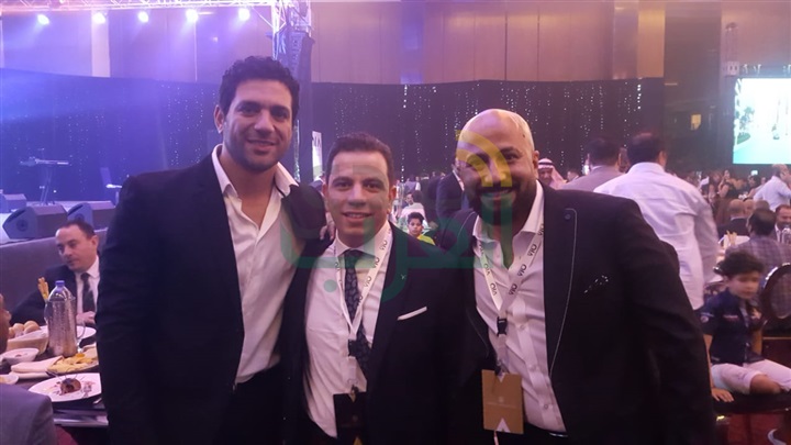 بالصور.. عمرو دياب يحي حفل إطلاق مشروع OIA بالعاصمة الإدارية بحضور نجوم الفن والمشاهير بالصور.. عمرو دياب يحي حفل إطلاق مشروع OIA بالعاصمة الإدارية بحضور نجوم الفن والمشاهير