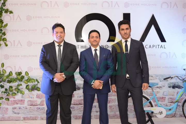 بالصور.. عمرو دياب يحي حفل إطلاق مشروع OIA بالعاصمة الإدارية بحضور نجوم الفن والمشاهير بالصور.. عمرو دياب يحي حفل إطلاق مشروع OIA بالعاصمة الإدارية بحضور نجوم الفن والمشاهير