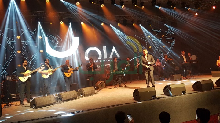 بالصور.. عمرو دياب يحي حفل إطلاق مشروع OIA بالعاصمة الإدارية بحضور نجوم الفن والمشاهير بالصور.. عمرو دياب يحي حفل إطلاق مشروع OIA بالعاصمة الإدارية بحضور نجوم الفن والمشاهير