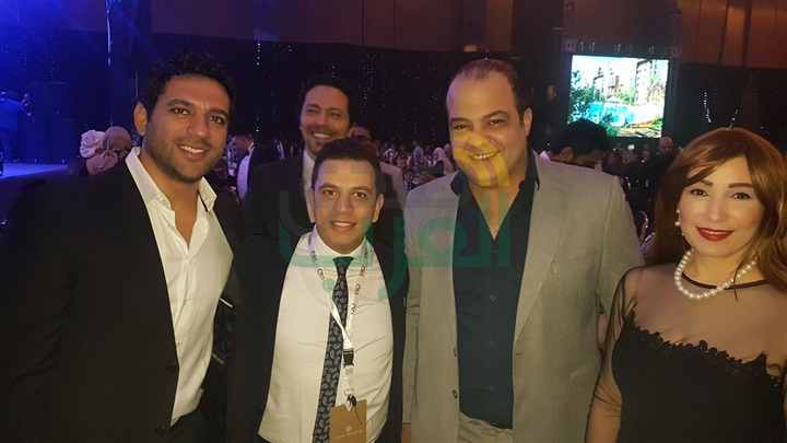 بالصور.. عمرو دياب يحي حفل إطلاق مشروع OIA بالعاصمة الإدارية بحضور نجوم الفن والمشاهير بالصور.. عمرو دياب يحي حفل إطلاق مشروع OIA بالعاصمة الإدارية بحضور نجوم الفن والمشاهير