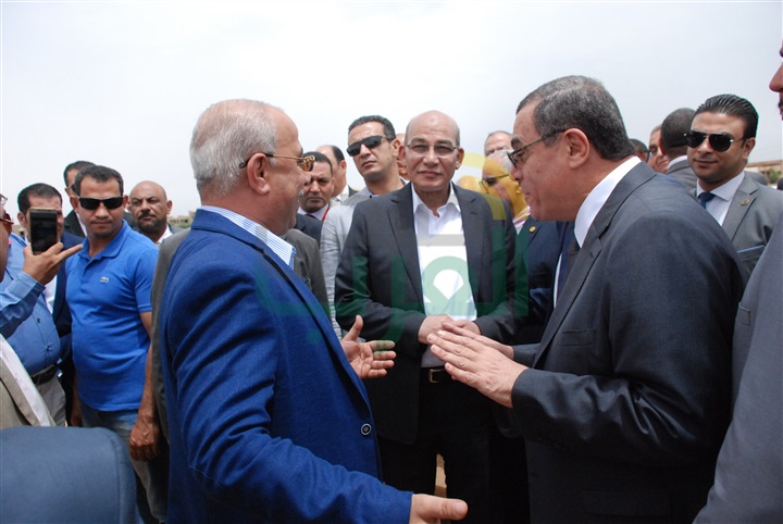 وزير الزراعة يفتتح المرحلة الأولي لتطوير بحيرة قارون بهدف زيادة العائد الاقتصادي وانتاج البحيرة