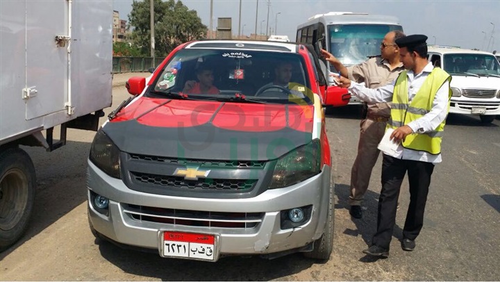 بالصور.. الأشقر يقود حملات لتوعية قائدى السيارات
