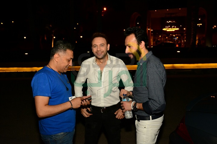 بالصور .. مصطفى قمر يتألق في الحفل الغنائي المقام بفندق مينا هاوس بالهرم