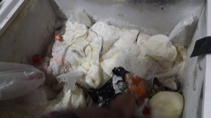 بالصور..ضبط سجاير "مسرطنة" ولحوم "فاسدة" وسولار "مدعم" بكفر الشيخ