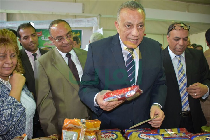"الدالي" يفتتح معارض غرفة الجيزة التجارية
