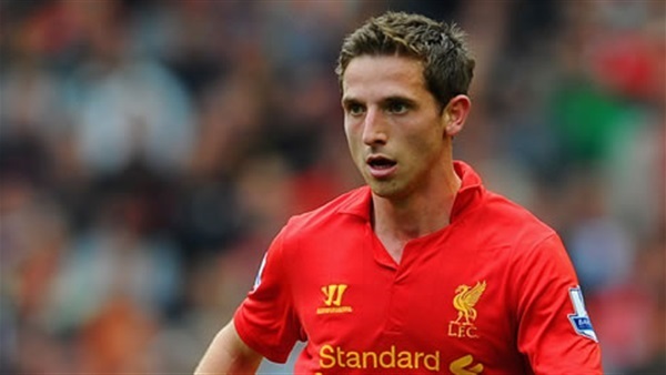 جو ألين، لاعب وسط