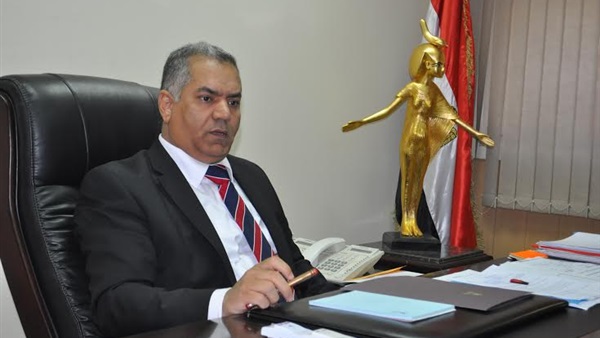 وزير الآثار المصري