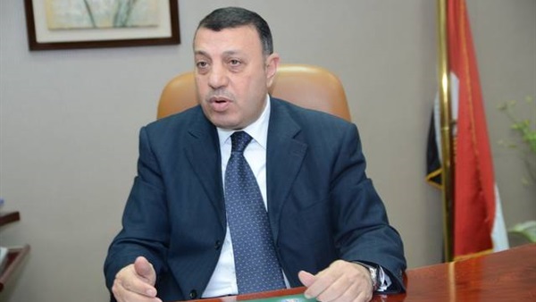 أسامة توكل رئيس مركز