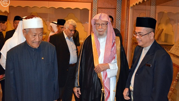 الشيخ حاج عبد العزيز