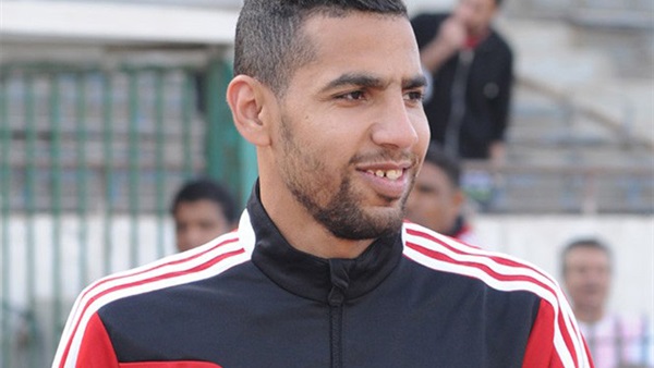 مؤمن زكريا لاعب النادى