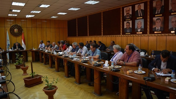 وزير القوى العاملة