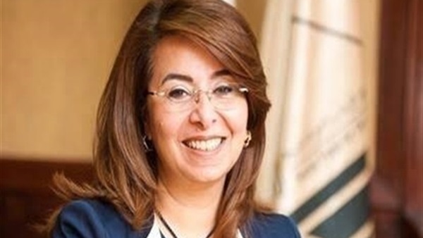 غادة والى