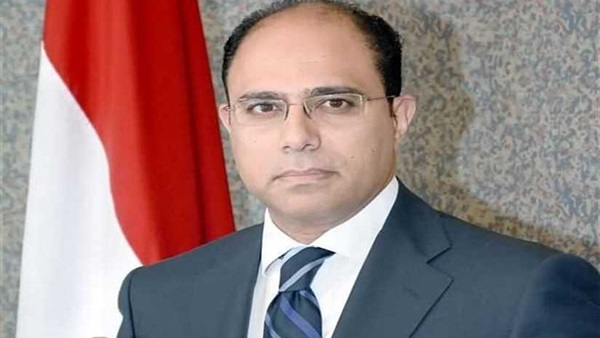  السفير أحمد أبو