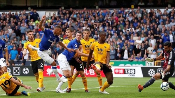 إيفرتون يتعادل مع