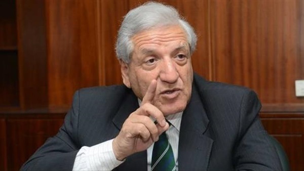الدكتور فخرى الفقي