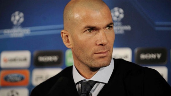  زين الدين زيدان،