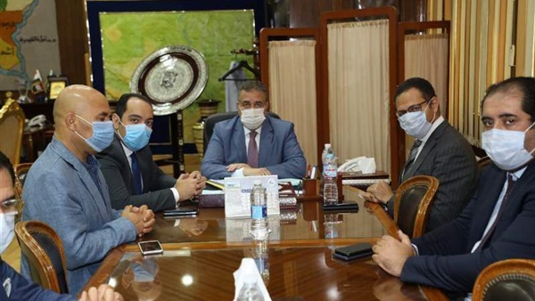 محافظ المنوفية يلتقى