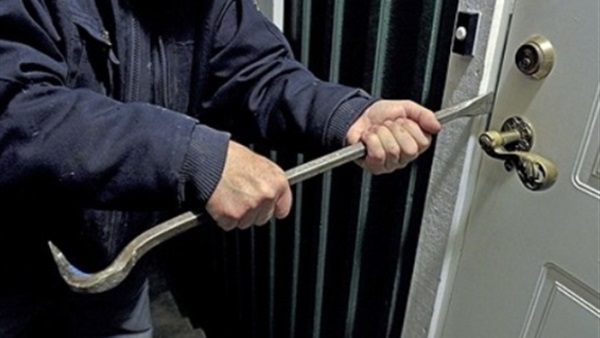 ضبط لصوص سرقة المساكن