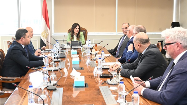 وزيرة الاسكان