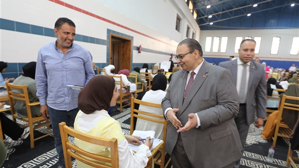 رئيس جامعة كفر الشيخ
