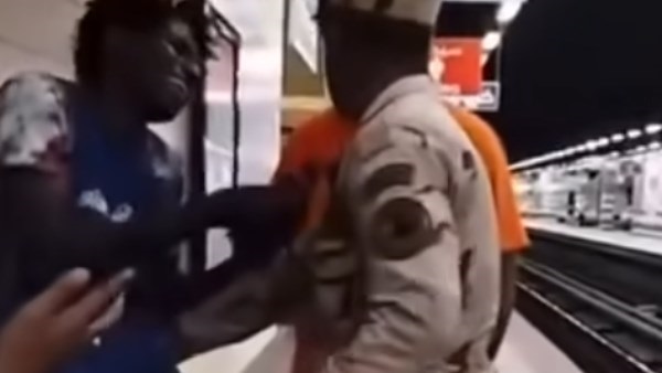 اللاجئ السوداني