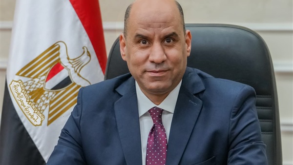 وزير العمل 