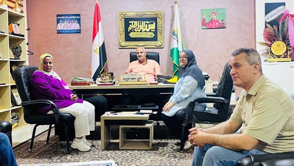 الصبروط يلتقي بالمتقدمين