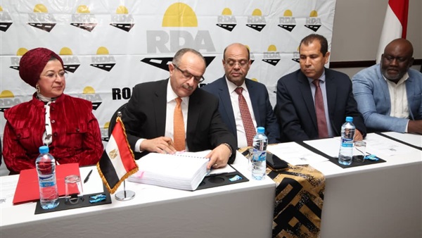 المقاولون العرب توقع