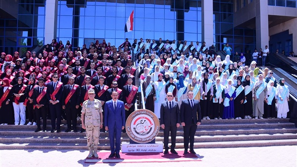 محافظ سوهاج ورئيس
