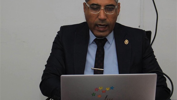الدكتور هاني العزبي
