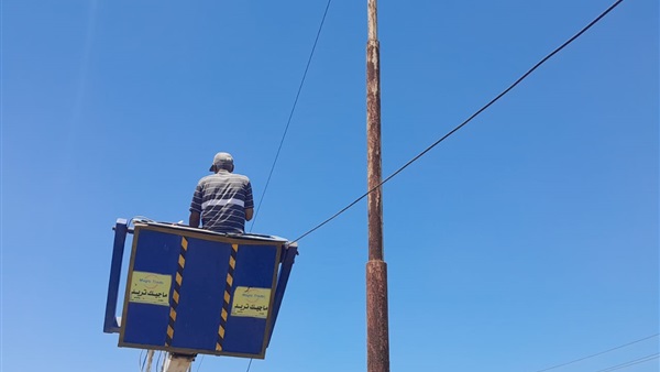 صيانة أعمدة الإنارة