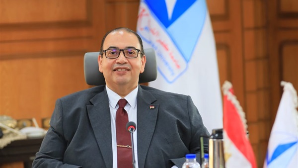 رئيس جامعة كفر الشيخ