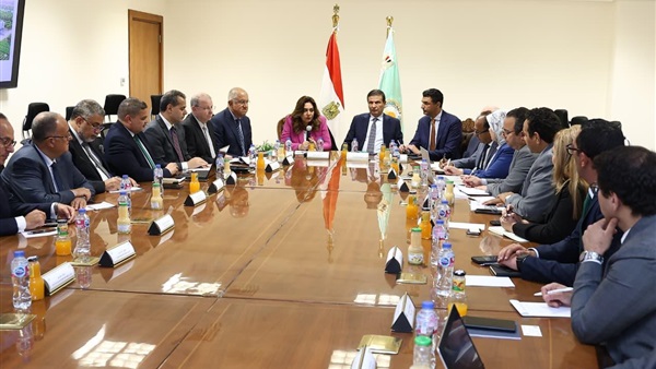 متابعة تنفيذ مبادرة