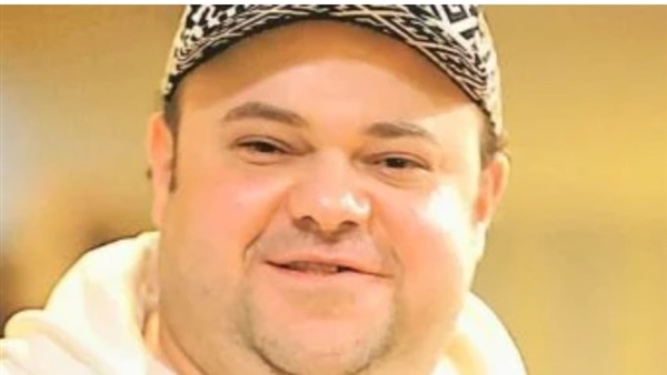  الفنان مدحت تيخا
